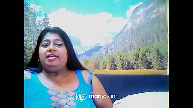 Snapshot of indianhoney694u chatting on March 2025 08:31:01 AM indianhoney694u online show from March 2025 08:31:01 AM
