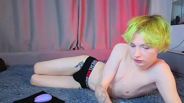 Your avatar online show from December 2025 10:22:02 PM