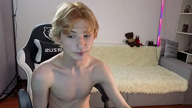 Your avatar online show from September 2025 10:37:01 AM