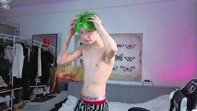 Your avatar online show from November 2025 09:41:01 PM