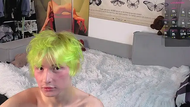 Your avatar online show from November 2025 12:38:01 PM