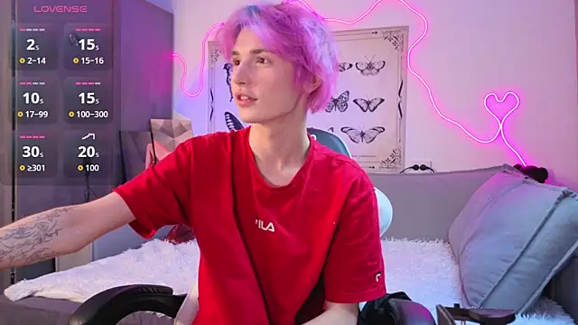 Your avatar online show from January 2026 08:15:02 PM