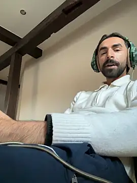 Snapshot of SergioGarcia93 chatting on November 2025 03:26:01 PM SergioGarcia93 online show from November 2025 03:26:01 PM