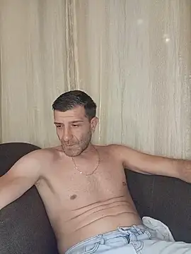 Snapshot of Alexdaniel89 chatting on June 2026 08:30:01 PM Alexdaniel89 online show from June 2026 08:30:01 PM