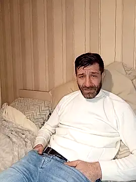 Alexdaniel89 online show from April 2026 04:47:02 PM