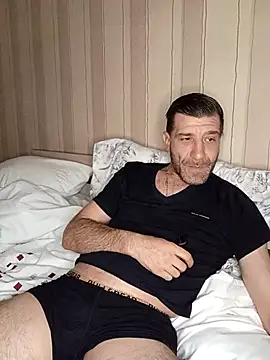 Alexdaniel89 online show from April 2026 08:22:02 PM