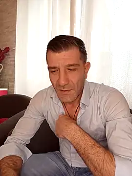 Alexdaniel89 online show from February 2026 01:07:02 PM