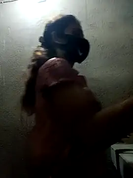 priyastrip314 online show from March 2026 06:35:01 PM