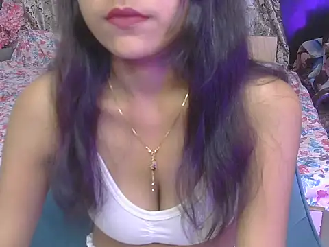 hoty-priya online show from March 2026 04:45:01 AM