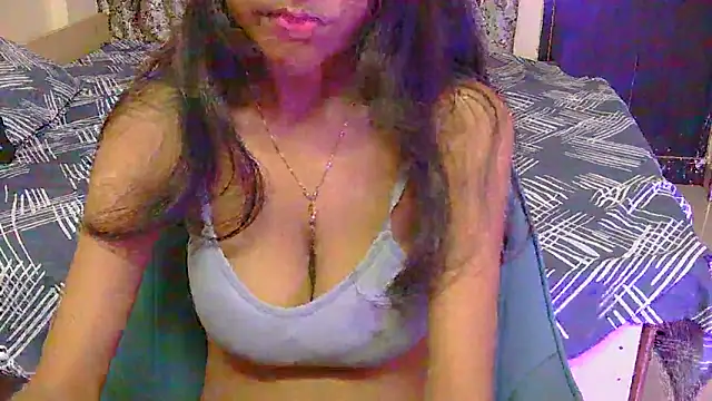 hoty-priya online show from May 2026 04:42:02 AM