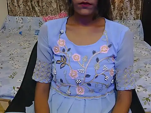 Snapshot of hoty-priya chatting on September 2025 04:41:02 AM hoty-priya online show from September 2025 04:41:02 AM