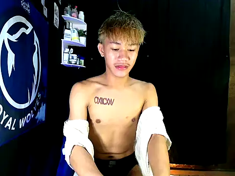 naughtyboyloy 0 online show from November 2025 02:43:01 PM