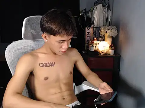 naughtyboyloy 0 online show from February 2026 05:26:02 PM