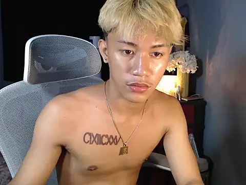 naughtyboyloy 0 online show from December 2025 06:12:01 PM