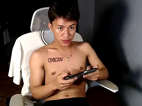 naughtyboyloy 0 online show from April 2026 09:20:01 PM