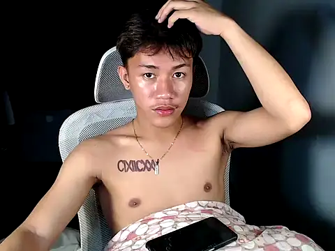 naughtyboyloy 0 online show from April 2026 06:59:02 PM