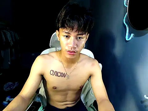 naughtyboyloy 0 online show from May 2026 06:26:02 PM