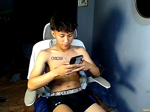 naughtyboyloy 0 online show from April 2026 06:48:01 PM