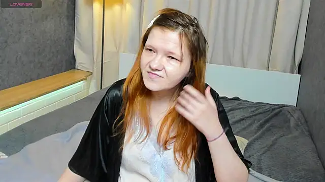 Nora lovvvv online show from October 2025 11:09:01 AM