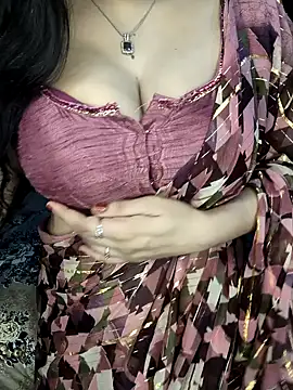 Snapshot of PRIYA_22 chatting on September 2025 03:34:02 PM PRIYA 22 online show from September 2025 03:34:02 PM