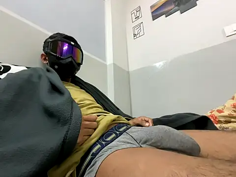 monster fuck online show from November 2025 11:20:01 PM