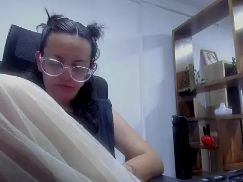 dalila macherano1 online show from November 2025 10:04:02 PM