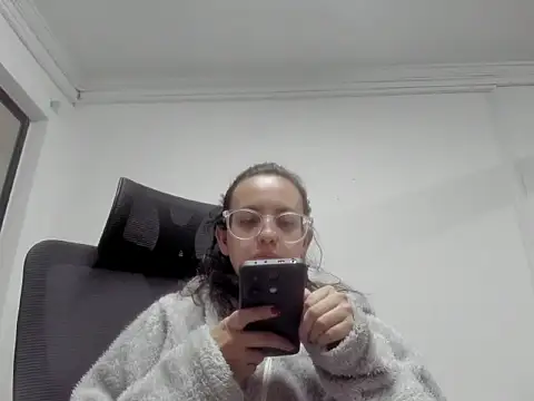 dalila macherano1 online show from October 2025 10:08:02 PM