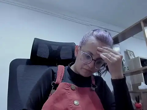 dalila macherano1 online show from September 2025 05:24:02 PM