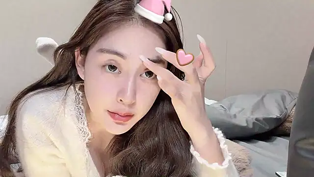 Aquarius-002 online show from January 2026 12:31:02 PM