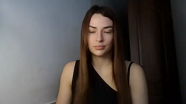 MandiBrooks online show from November 2025 11:58:02 AM