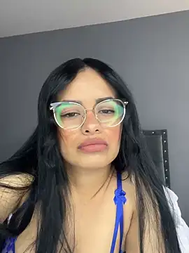 Melissa coch online show from April 2026 05:18:01 PM