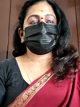 Sweetie swetha37 online show from October 2025 05:13:02 PM