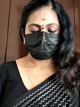 Sweetie swetha37 online show from October 2025 03:46:02 PM