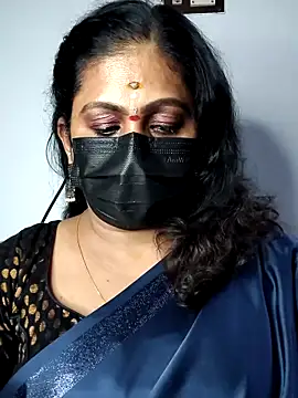 Sweetie swetha37 online show from October 2025 07:00:02 PM