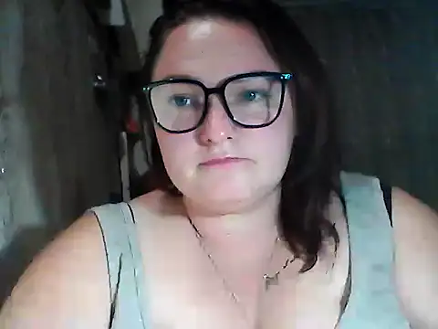 AngelQSky online show from October 2025 07:54:02 PM