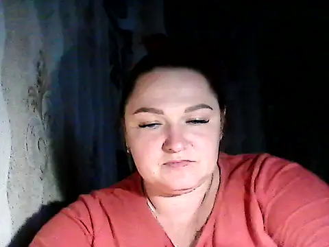 AngelQSky online show from November 2025 12:54:01 PM