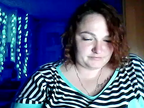 Snapshot of AngelQSky chatting on June 2026 08:31:01 PM AngelQSky online show from June 2026 08:31:01 PM