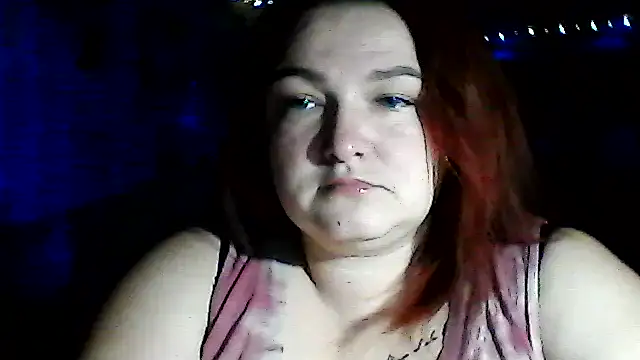 AngelQSky online show from December 2025 06:02:02 PM