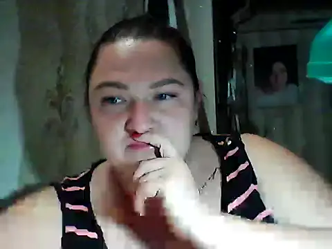 AngelQSky online show from November 2025 08:57:02 PM