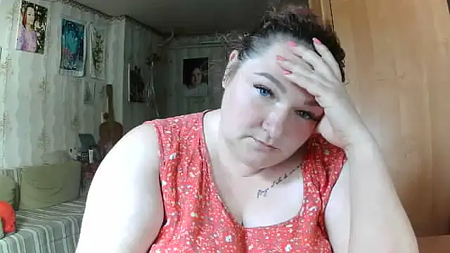 Snapshot of AngelQSky chatting on June 2026 03:44:01 PM AngelQSky online show from June 2026 03:44:01 PM