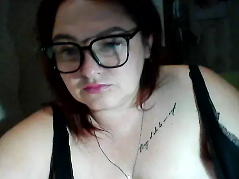 AngelQSky online show from November 2025 09:20:01 PM