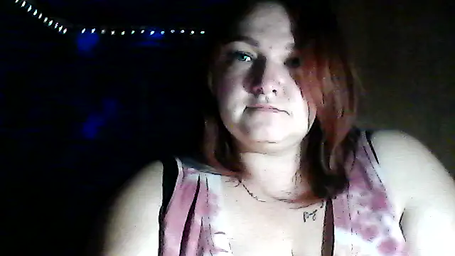 AngelQSky online show from November 2025 07:58:02 PM