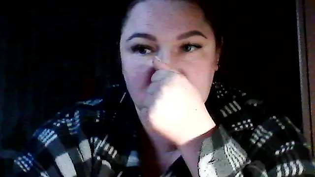 AngelQSky online show from November 2025 11:44:02 AM