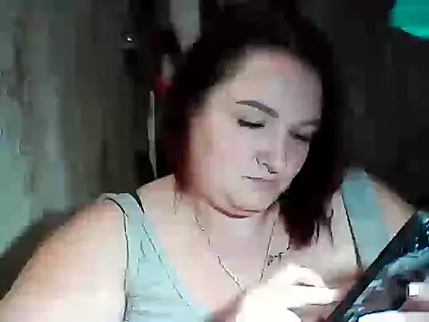 AngelQSky online show from November 2025 03:05:02 PM