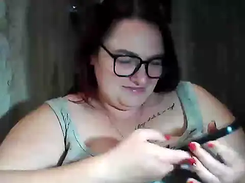 AngelQSky online show from November 2025 07:50:02 PM