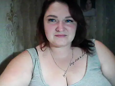 AngelQSky online show from November 2025 04:55:02 PM