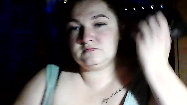 AngelQSky online show from December 2025 04:41:01 PM