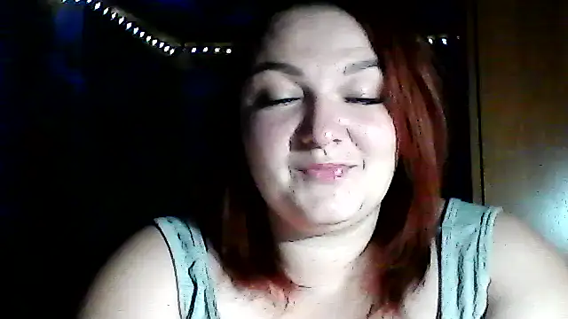 AngelQSky online show from December 2025 05:01:01 PM