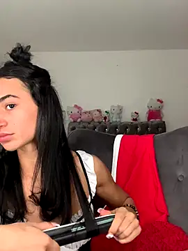 itsyourgirltee online show from October 2025 08:52:01 PM