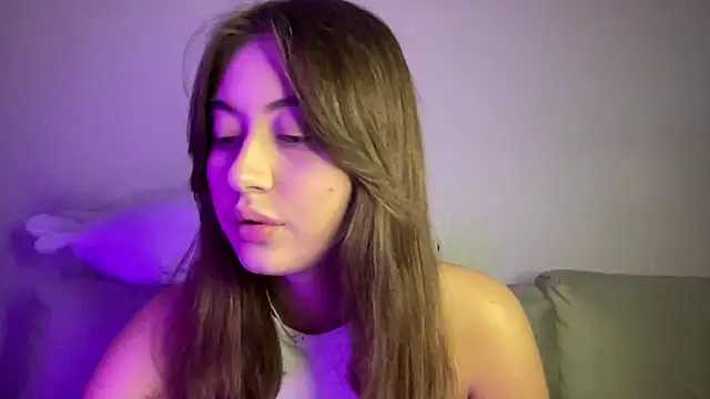 StellarAlice online show from October 2025 04:37:01 PM